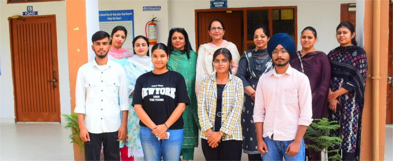 Students of Bela College reached the second stage of RBI Quiz